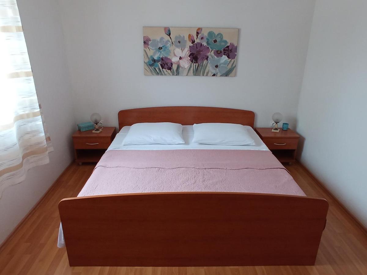 Apartment Viola スペタル エクステリア 写真