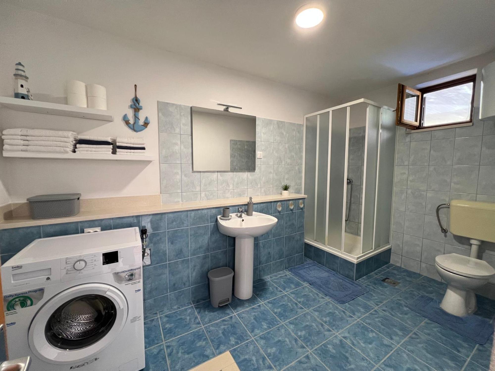 Apartment Viola スペタル エクステリア 写真